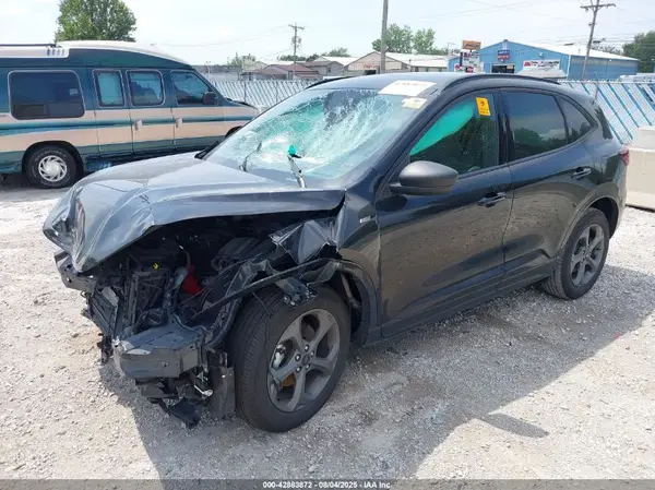 1FMCU9MN5RUA80697 2024 FORD ESCAPE - Image 2