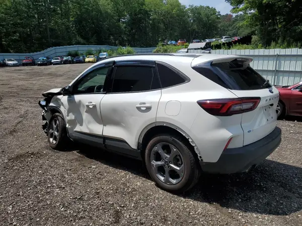 1FMCU9MN5SUA50458 2025 FORD ESCAPE - Image 2