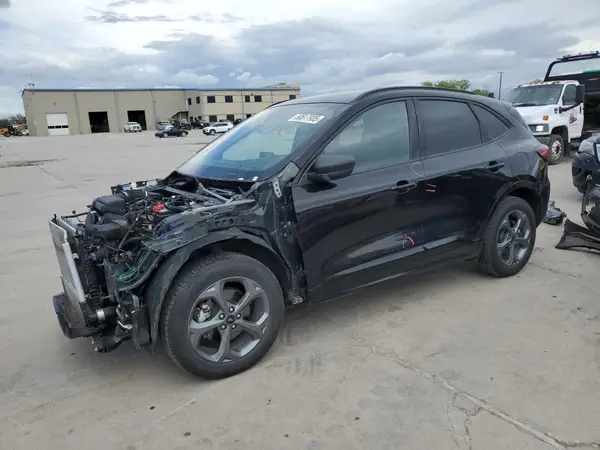 1FMCU9MN6PUA33689 2023 FORD ESCAPE - Image 1