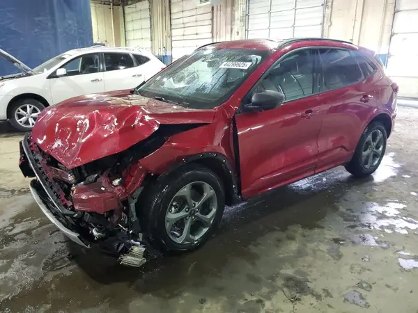 1FMCU9MN6PUB30262 2023 FORD ESCAPE - Image 1