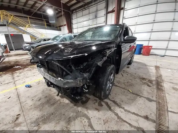 1FMCU9MN6RUB00102 2024 FORD ESCAPE - Image 2