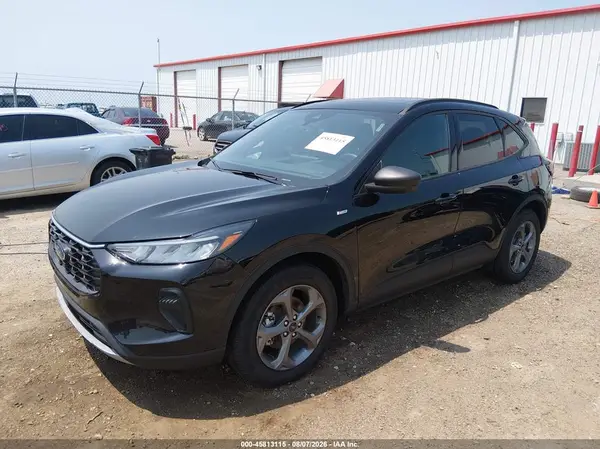 1FMCU9MN6TUA03134 2026 FORD ESCAPE - Image 2