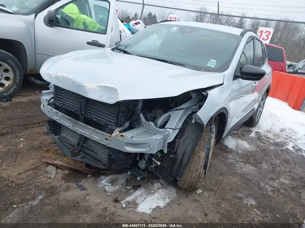 1FMCU9MN6TUA10097 2026 FORD ESCAPE - Image 2