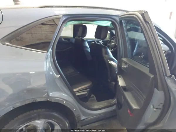 1FMCU9MN7RUA15219 2024 FORD ESCAPE - Image 8