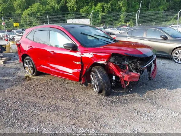 1FMCU9MN8PUB42123 2023 FORD ESCAPE - Image 1