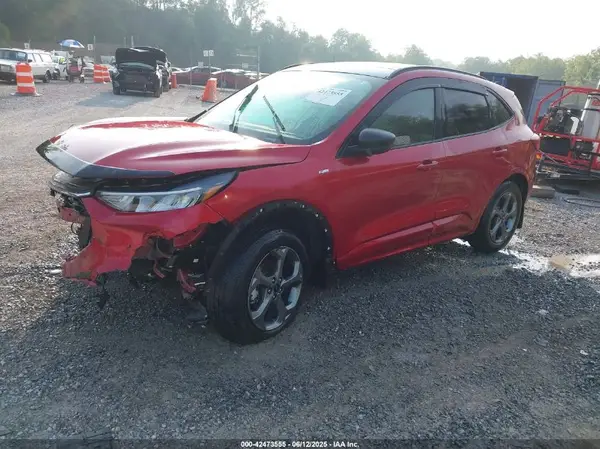 1FMCU9MN8PUB42123 2023 FORD ESCAPE - Image 2