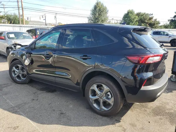 1FMCU9MN8SUA23948 2025 FORD ESCAPE - Image 2
