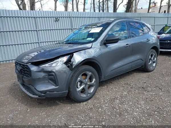 1FMCU9MN8SUB34757 2025 FORD ESCAPE - Image 2