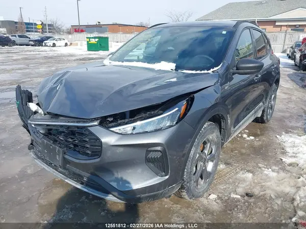1FMCU9MN9SUA65304 2025 FORD ESCAPE - Image 2
