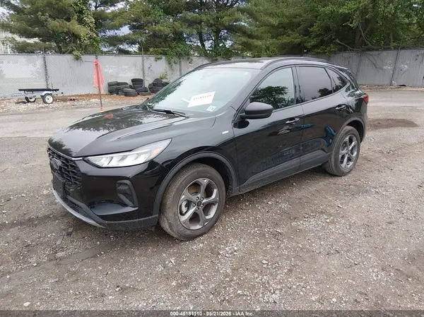 1FMCU9MN9SUB14730 2025 FORD ESCAPE - Image 2