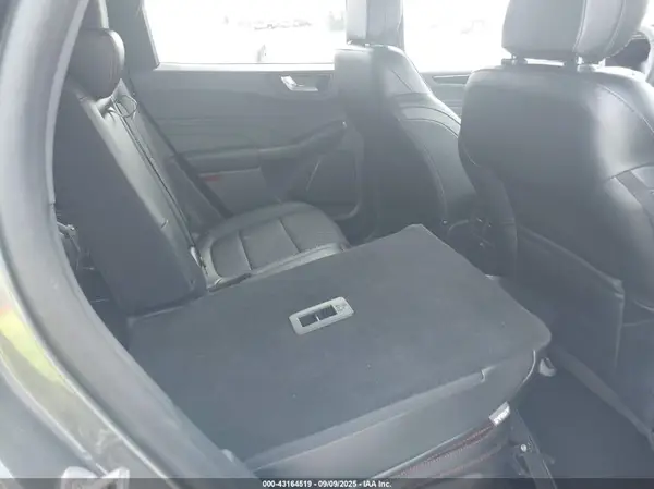 1FMCU9MN9SUB18681 2025 FORD ESCAPE - Image 8