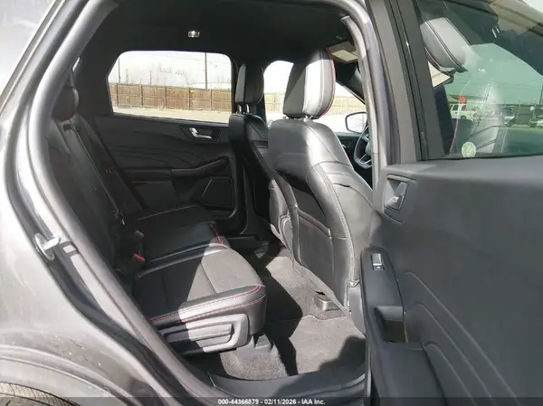 1FMCU9MN9SUB19118 2025 FORD ESCAPE - Image 8