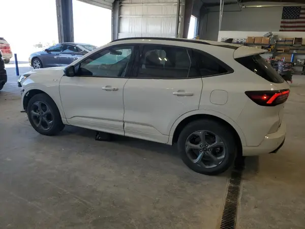 1FMCU9MNXPUA14501 2023 FORD ESCAPE - Image 2