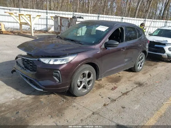1FMCU9MNXPUA91661 2023 FORD ESCAPE - Image 2