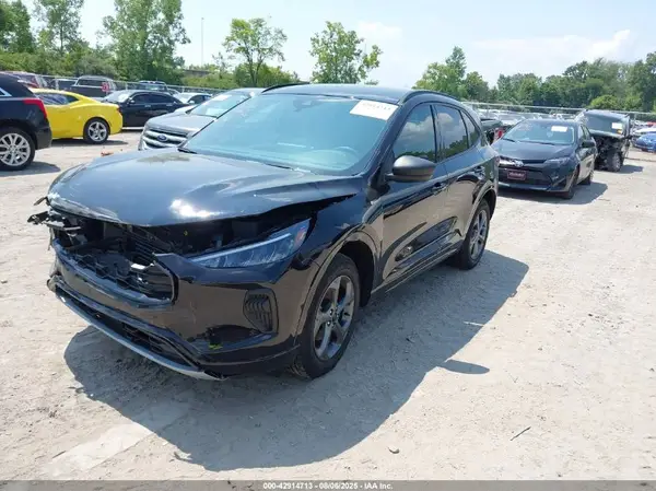 1FMCU9MNXRUA09642 2024 FORD ESCAPE - Image 2