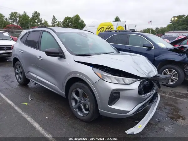 1FMCU9MNXRUA88522 2024 FORD ESCAPE - Image 1