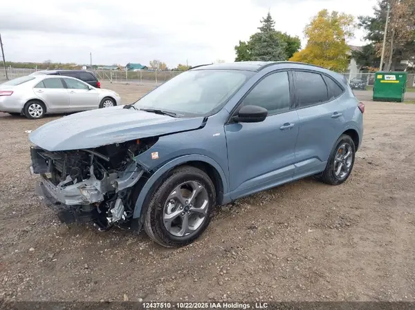 1FMCU9MZ2RUB17126 2024 FORD ESCAPE - Image 2