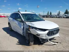 1FMCU9MZ4PUB04438 2023 FORD ESCAPE