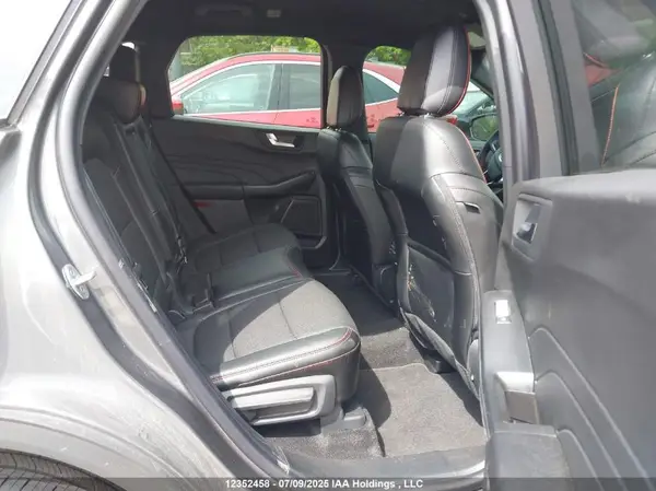 1FMCU9MZ9SUA60039 2025 FORD ESCAPE - Image 8