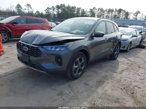 1FMCU9NA0SUB43335 2025 FORD ESCAPE - Image 2