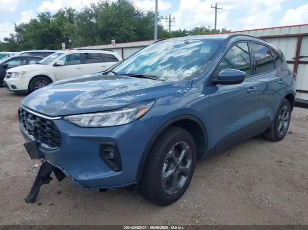 1FMCU9NA1SUA83288 2025 FORD ESCAPE - Image 2