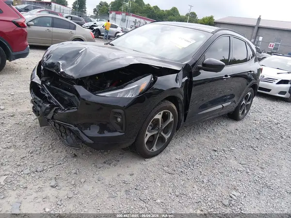 1FMCU9NA2PUA05349 2023 FORD ESCAPE - Image 2