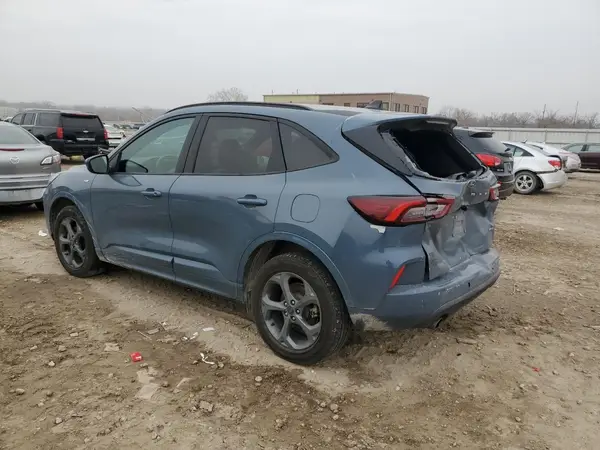 1FMCU9NA2PUB13907 2023 FORD ESCAPE - Image 2