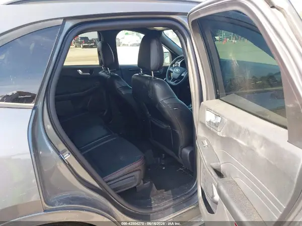 1FMCU9NA2RUB48059 2024 FORD ESCAPE - Image 8