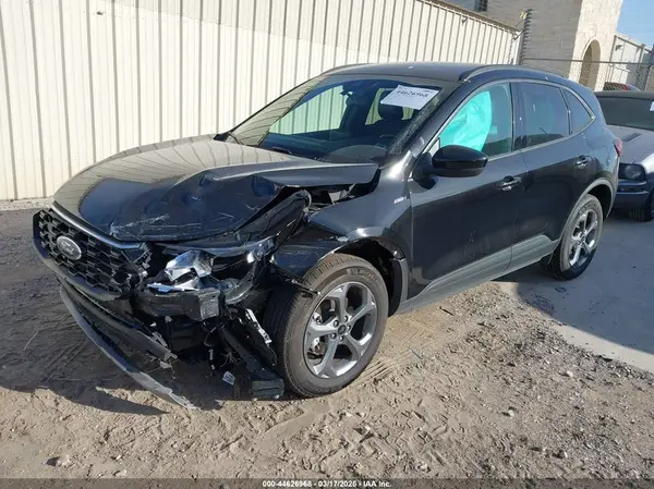 1FMCU9NA3SUB42728 2025 FORD ESCAPE - Image 2