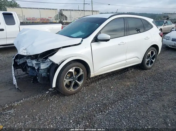 1FMCU9NA4PUA99363 2023 FORD ESCAPE - Image 2