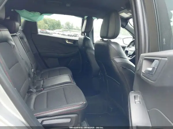 1FMCU9NA4PUB17635 2023 FORD ESCAPE - Image 8