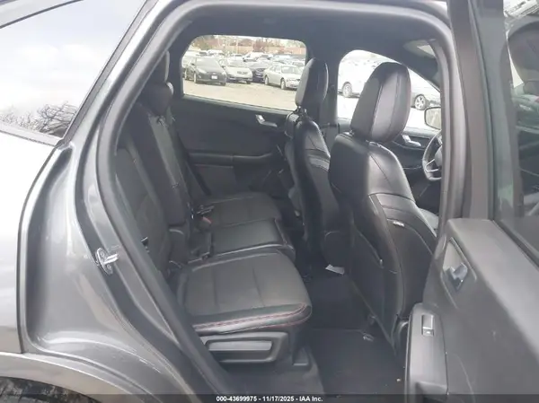 1FMCU9NA4PUB18025 2023 FORD ESCAPE - Image 8