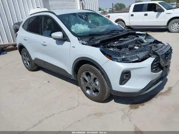 1FMCU9NA4SUA73693 2025 FORD ESCAPE - Image 1