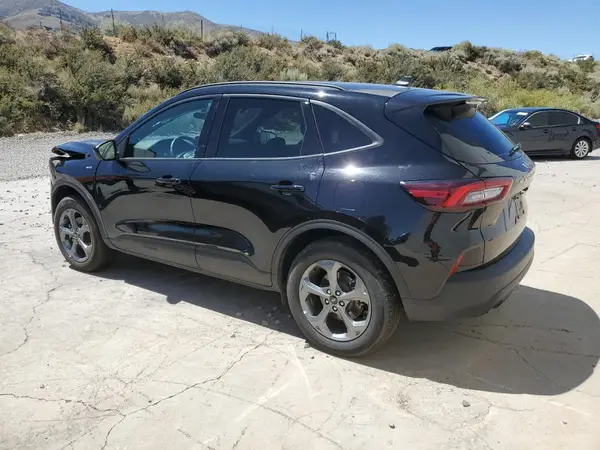 1FMCU9NA5SUA41626 2025 FORD ESCAPE - Image 2
