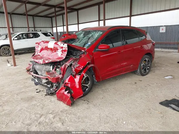 1FMCU9NA6RUB61817 2024 FORD ESCAPE - Image 2