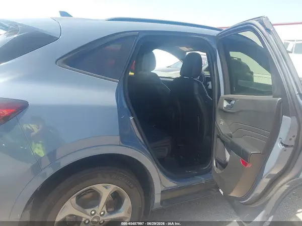 1FMCU9NA7PUB33408 2023 FORD ESCAPE - Image 8