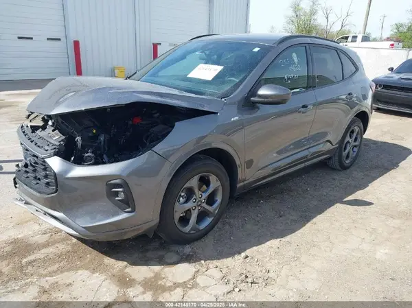 1FMCU9NA9RUB60676 2024 FORD ESCAPE - Image 2