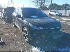 1FMCU9NAXRUA90881 2024 FORD ESCAPE