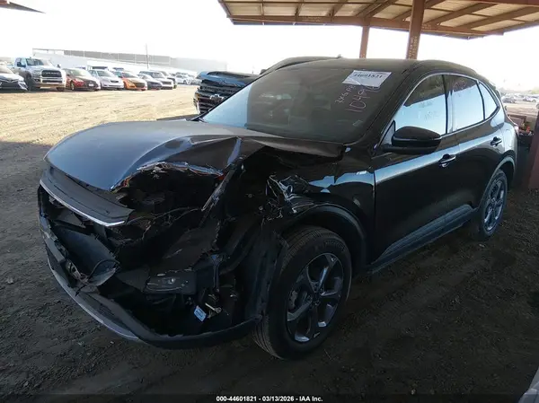 1FMCU9NAXSUB32715 2025 FORD ESCAPE - Image 2