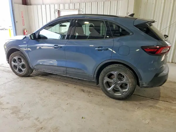1FMCU9NZ2SUA36518 2025 FORD ESCAPE - Image 2