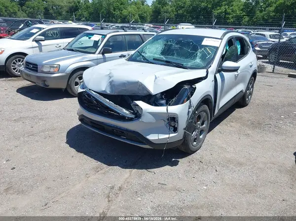 1FMCU9NZ4SUA08512 2025 FORD ESCAPE - Image 2