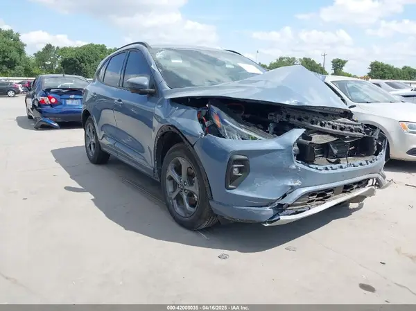1FMCU9NZ8RUB02015 2024 FORD ESCAPE - Image 1