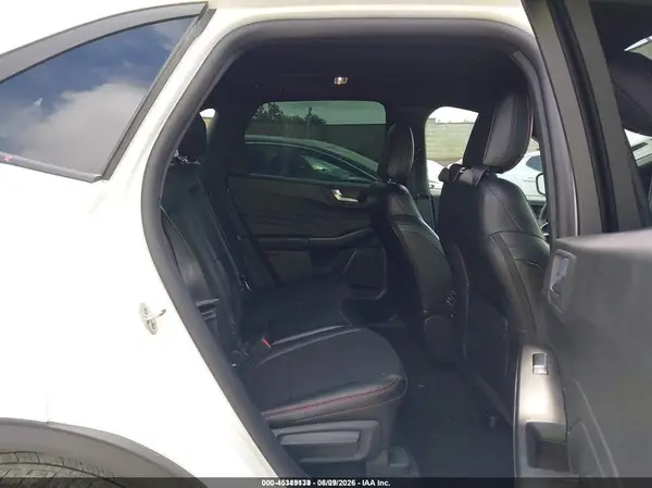 1FMCU9NZ9SUB06239 2025 FORD ESCAPE - Image 8