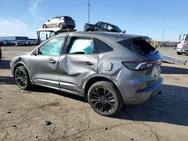 1FMCU9PA2PUA95034 2023 FORD ESCAPE - Image 2