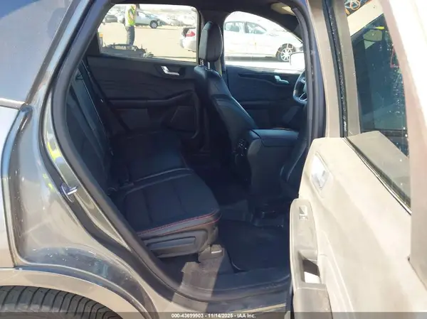 1FMCU9PA3PUB44323 2023 FORD ESCAPE - Image 8