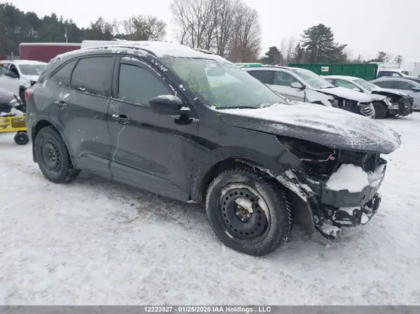 1FMCU9PA6PUA92394 2023 FORD ESCAPE - Image 1