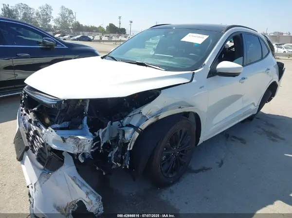 1FMCU9PZ2RUB14805 2024 FORD ESCAPE - Image 2