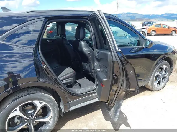 1FMCU9PZ6PUB17025 2023 FORD ESCAPE - Image 8