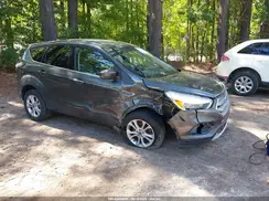 1FMCUOG91HUC89024 2017 FORD ESCAPE