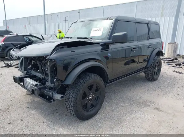 1FMDE1BH5RLB23117 2024 FORD BRONCO - Image 2